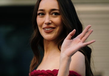 Qué perfume llevar para la Feria de Abril: flores frescas que resisten el calor y toda la noche